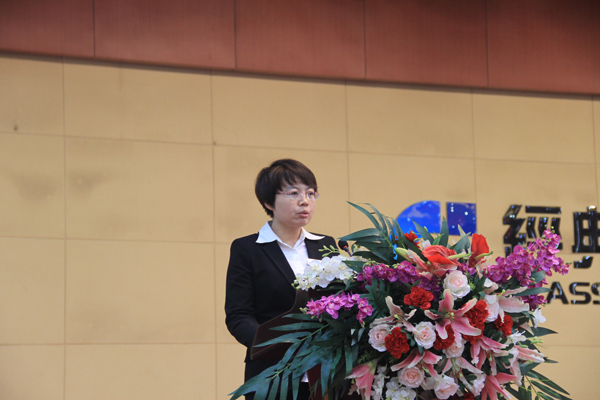 1486630158190755.jpg 項(xiàng)目管理中心負(fù)責(zé)人發(fā)言.jpg